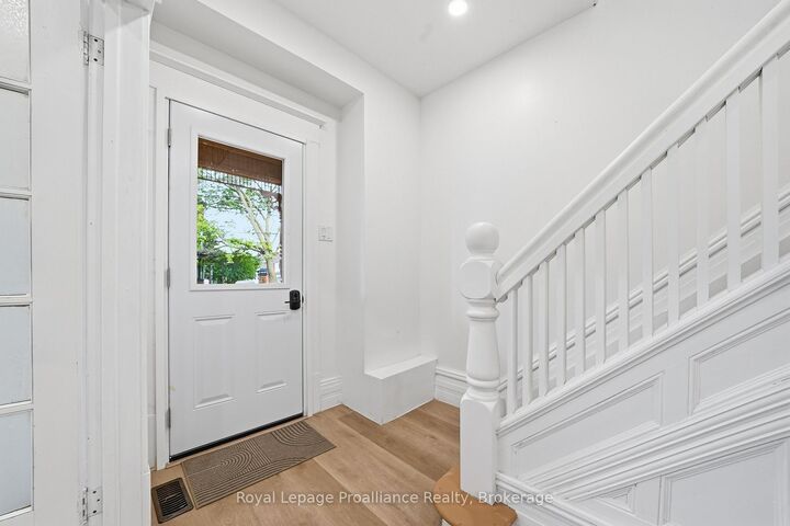 Property Photo: 79 Bridge Street W ON K8P 1J4