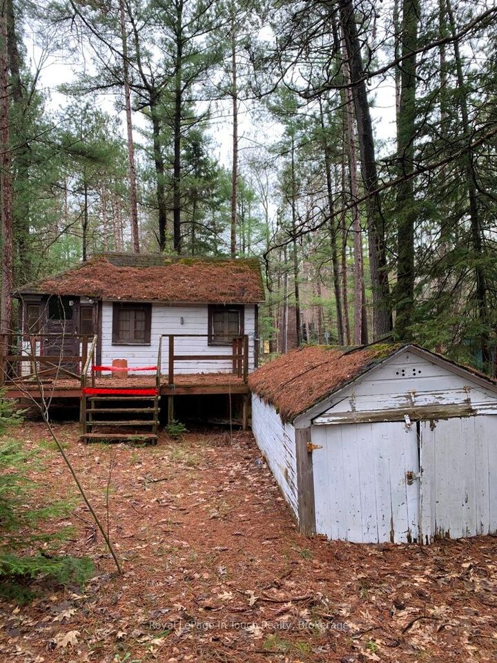 Property Photo: 327 Tiny Beaches Road N ON L9M 1R3