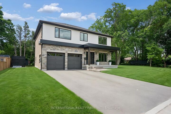 Property Photo: 2423 Raymore Drive ON L7R 2B4