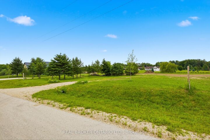 1020 Currie Street — photo 1