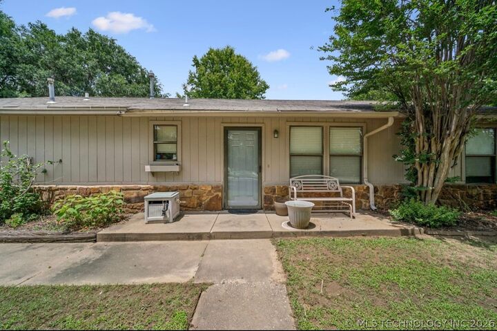 Property Photo:  25001 E 110th Street S  OK 74014 