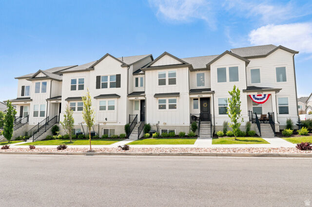 Property Photo: 4573 W Monument Peak Dr S 1522 UT 84096