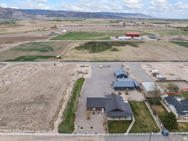 Property Photo:  1165 E Austin Dr  UT 84724 