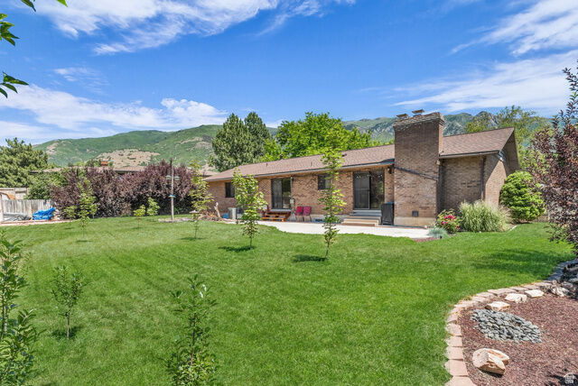 Property Photo: 2339 N Joni Dr E UT 84040