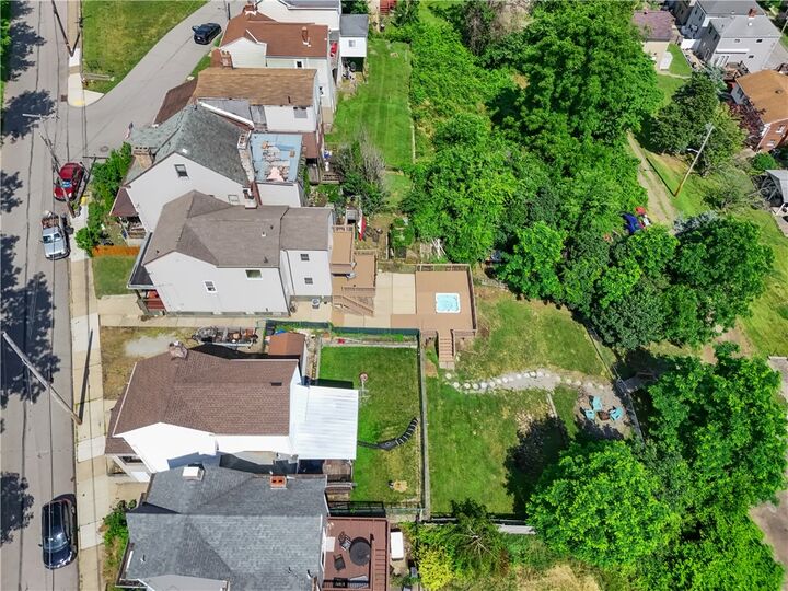 Property Photo:  3003 Cobden St  PA 15203 