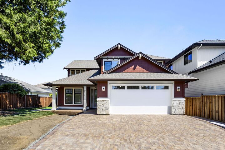 Property Photo: 20619 123 Avenue BC V2X 4B1