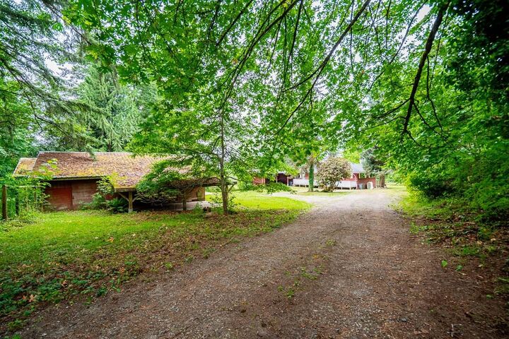 Property Photo: 18495 0 Avenue BC V3Z 9R9