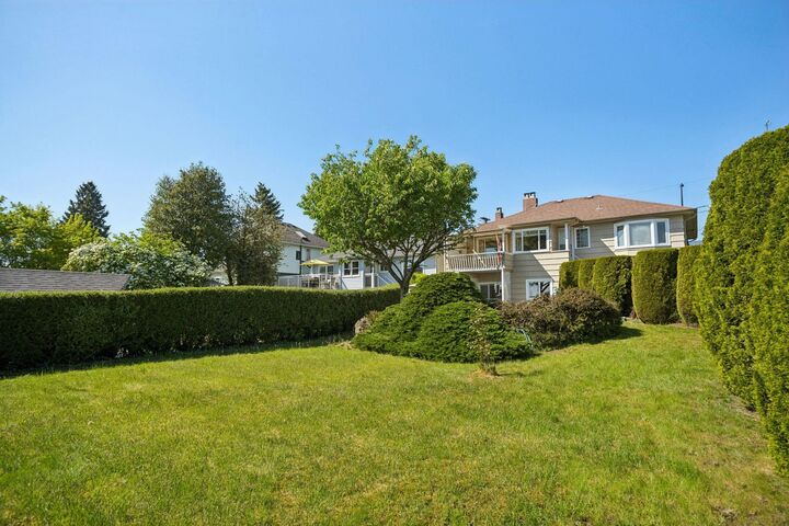 657 E Keith Road — photo 1