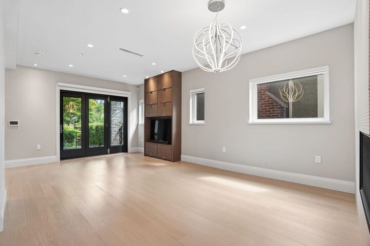 Property Photo: 4481 W 15th Avenue BC V6R 3B1