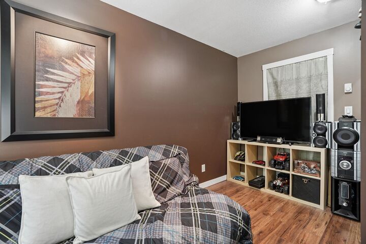 Property Photo: 22380 Sharpe Avenue 11 BC V6V 0A1