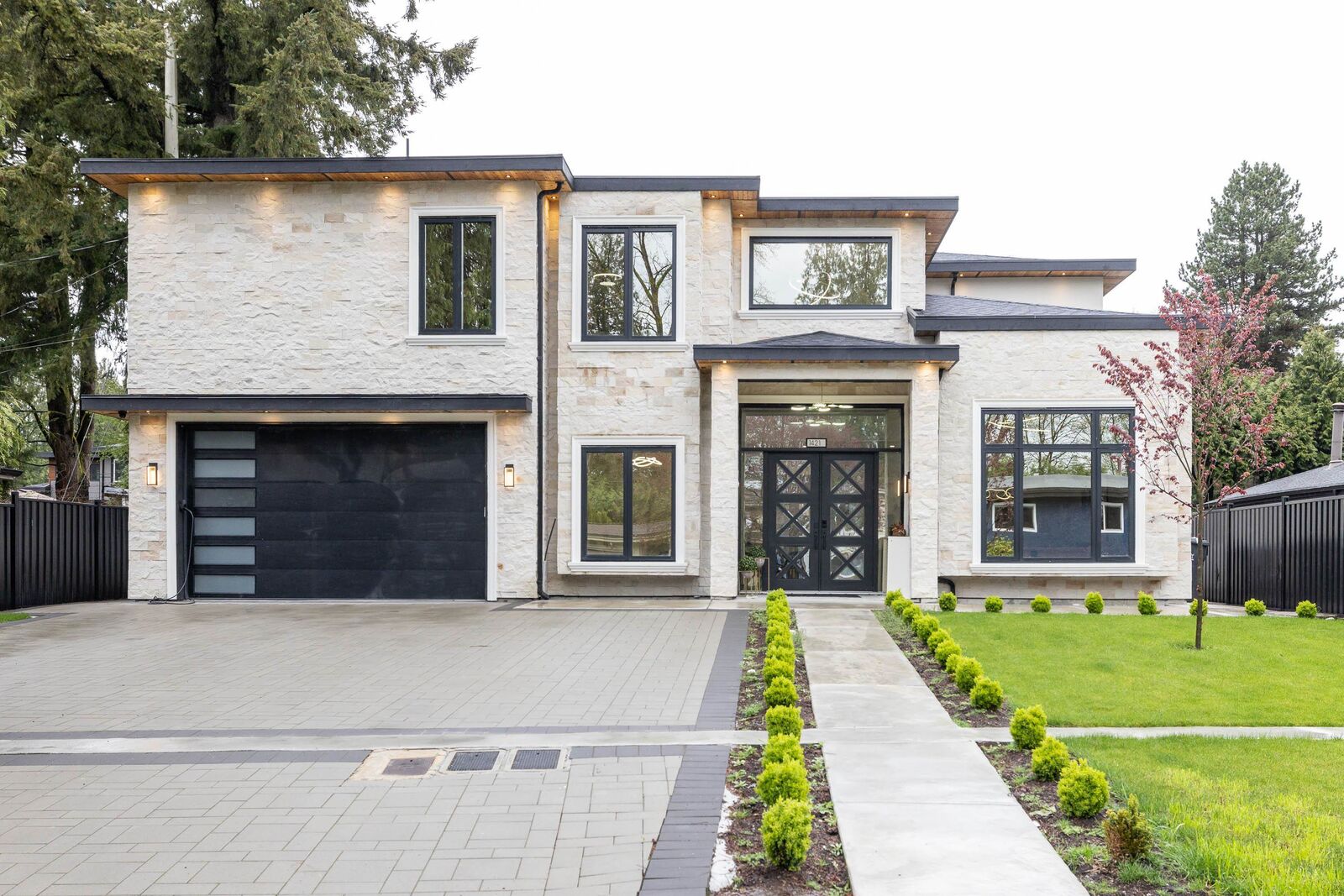 Property Photo: 1421 Barberry Drive BC V3B 1G2