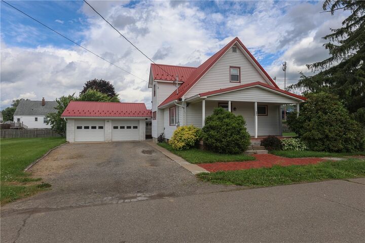 Property Photo: 541 Phoenix Avenue NY 14904