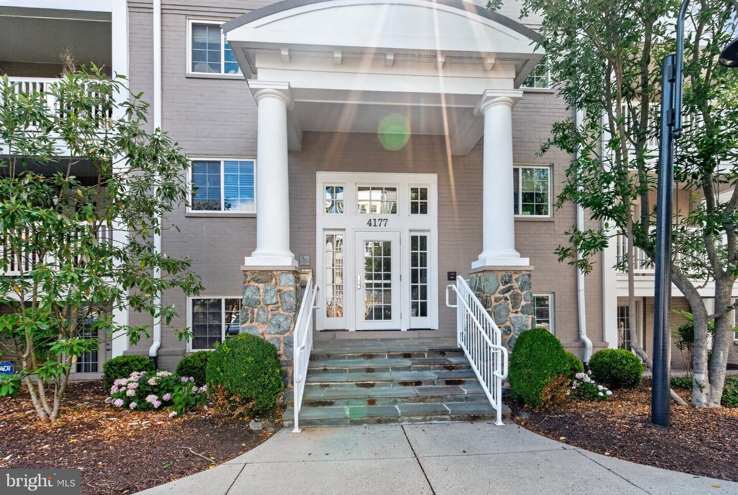 Property Photo: 4177 S Four Mile Run Drive 302 VA 22204