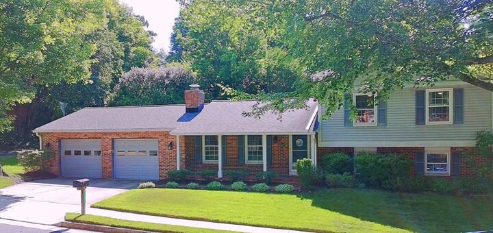 Property Photo: 8097 Winding Way Court VA 22153