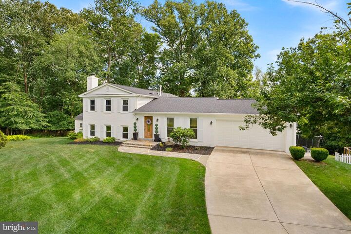 Property Photo:  9411 Cello Court  VA 22182 