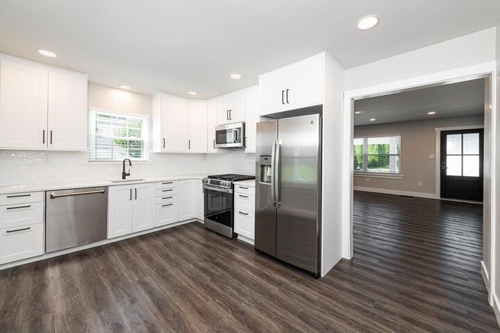 Property Photo:  558 Philadelphia Avenue  PA 19406 