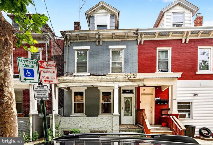 Property Photo: 504 Stuyvesant Avenue NJ 08618