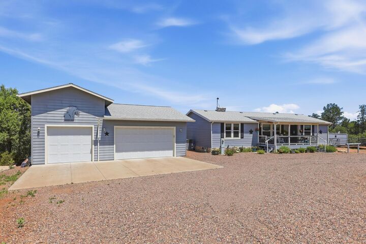 Property Photo: 1211 N Heather Circle AZ 85541