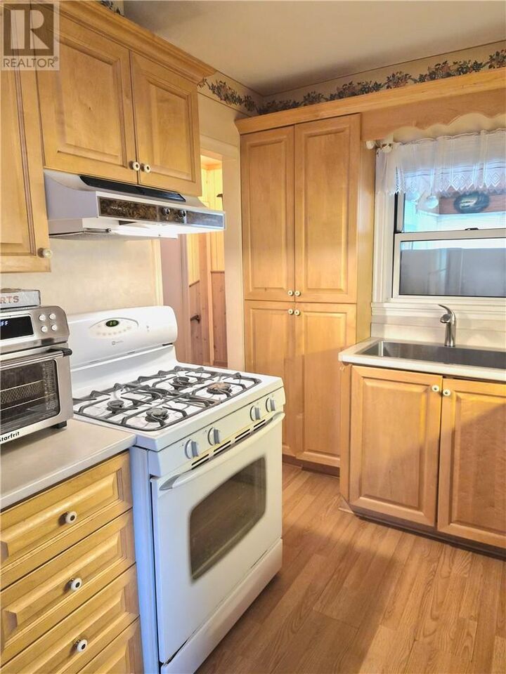 Property Photo:  98 William  ON P0M 1L0 