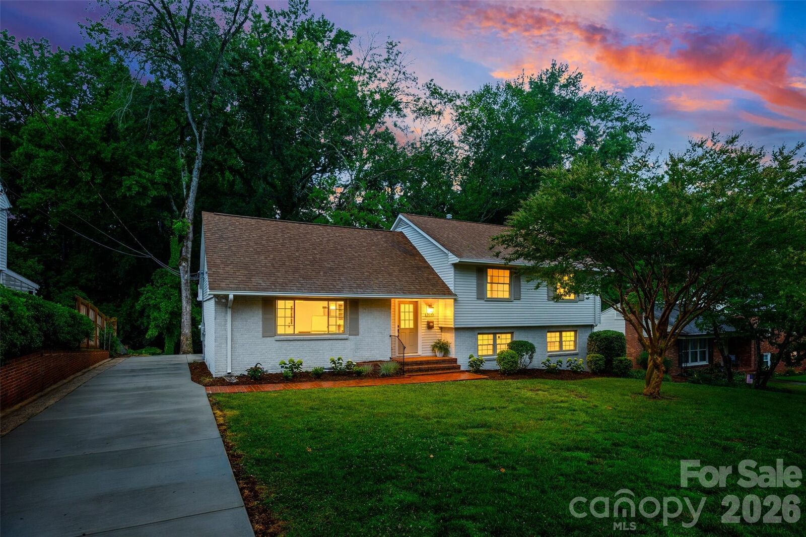 Property Photo:  3130 Spring Valley Road  NC 28226 