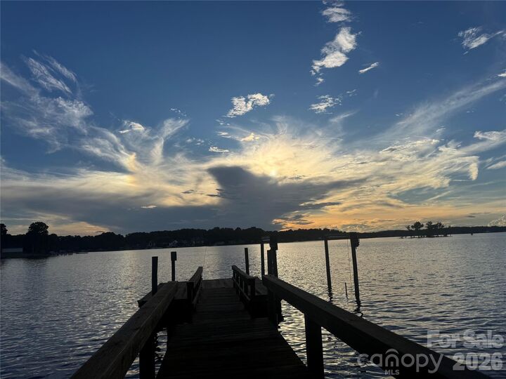Property Photo:  5135 Windward Point  NC 28037 