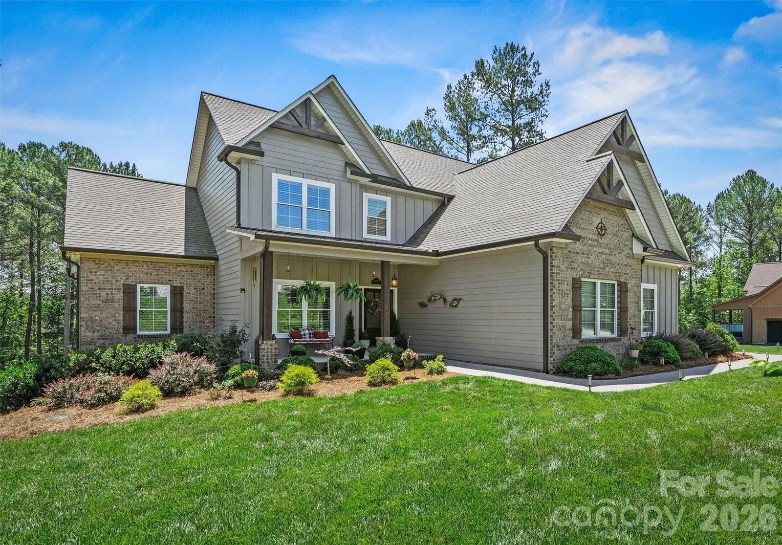 Property Photo: 4975 Harbor View Drive W NC 28630