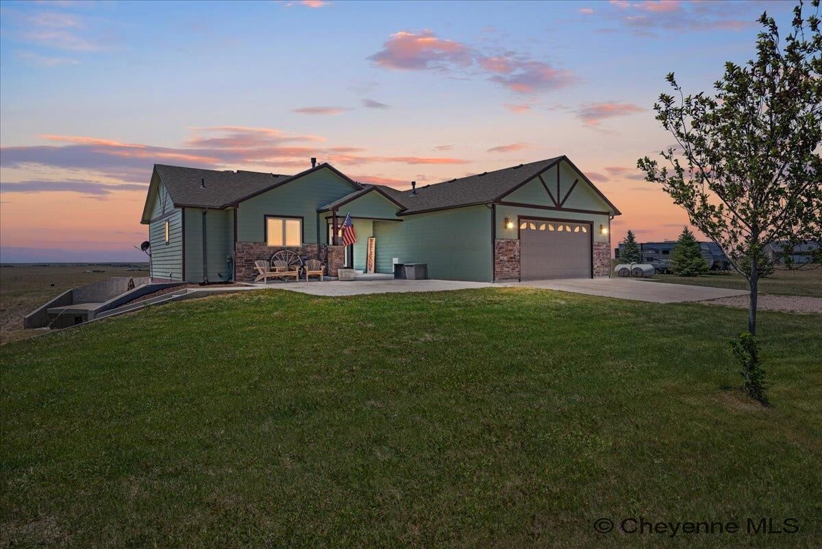 Property Photo: 3753 Riata Loop WY 82007