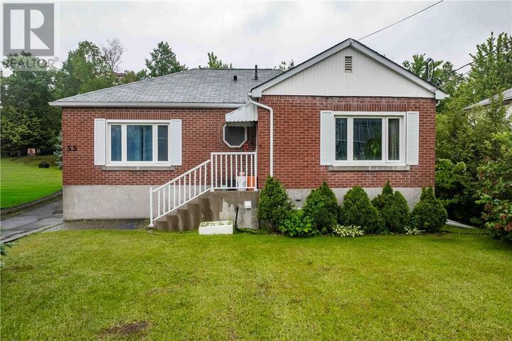 55 Walford — photo 1