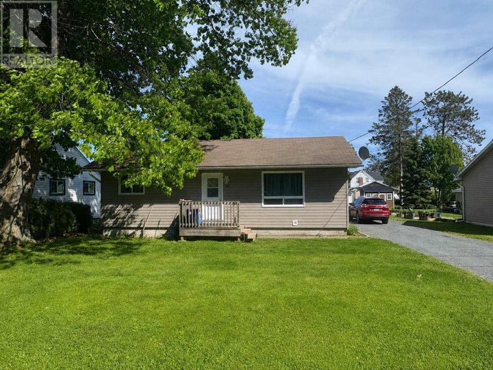 233 Federation St — photo 1