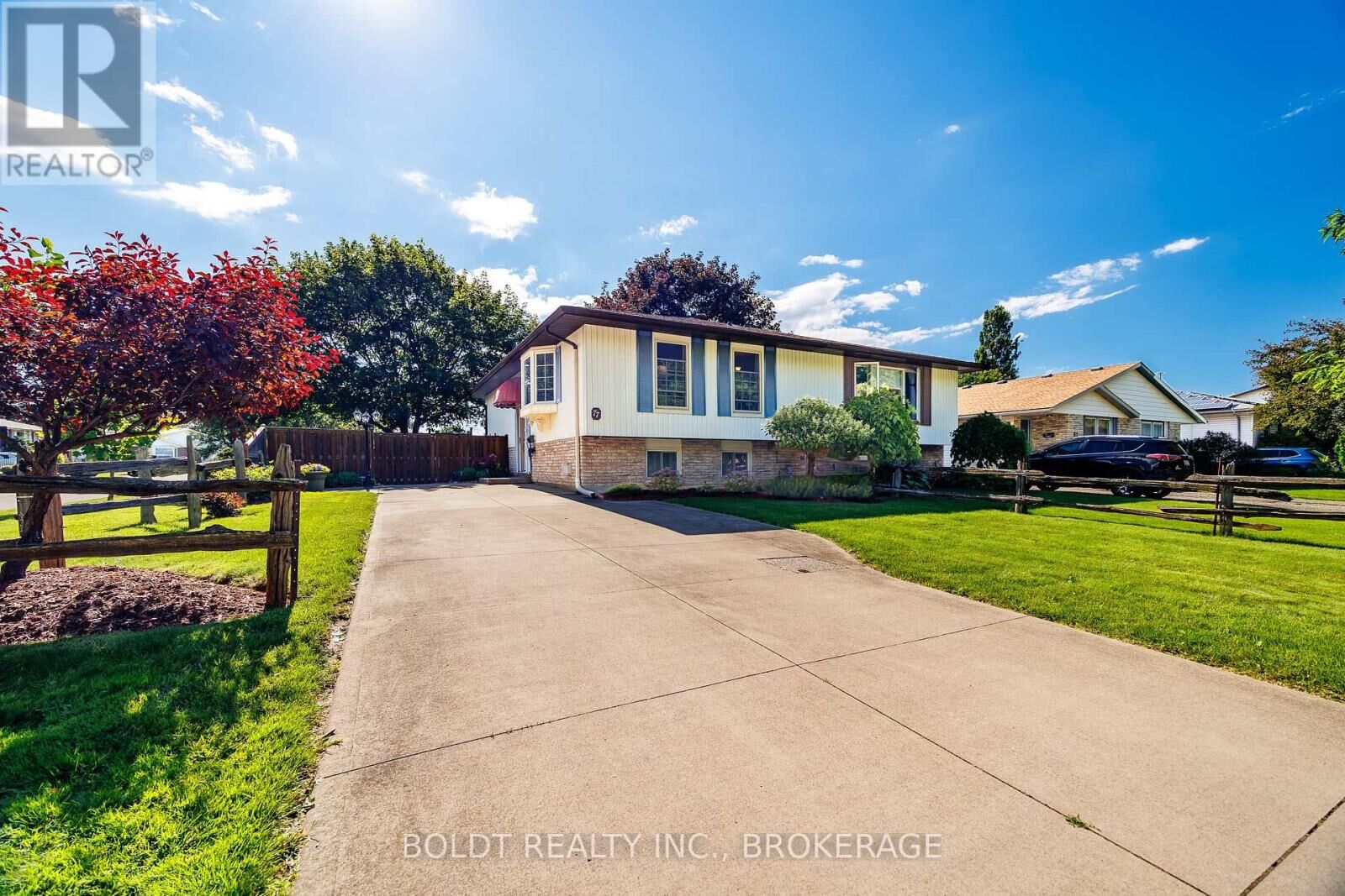 Property Photo: 77 Elma Street ON L2N 6Z8