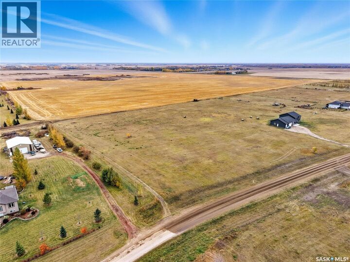 Property Photo:  75 D Antelope Road  SK S7C 0B6 