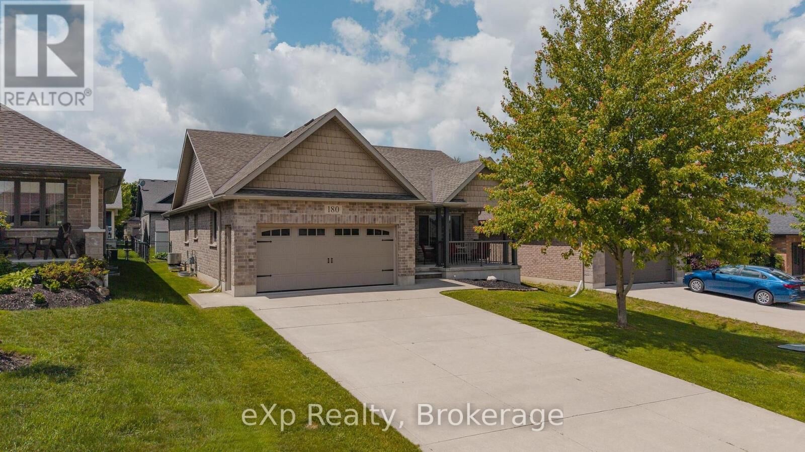 Property Photo: 180 Ruby'S Crescent ON N0G 2L2