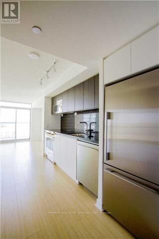 Property Photo:  85 Queens Wharf Road 1910  ON M5V 0J9 