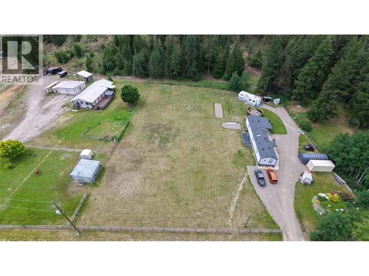 Property Photo: 2884 Wetaskiwin Road BC V0E 1W1