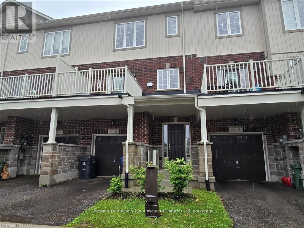 Property Photo:  88 Decorso Drive 41  ON N1L 1B3 