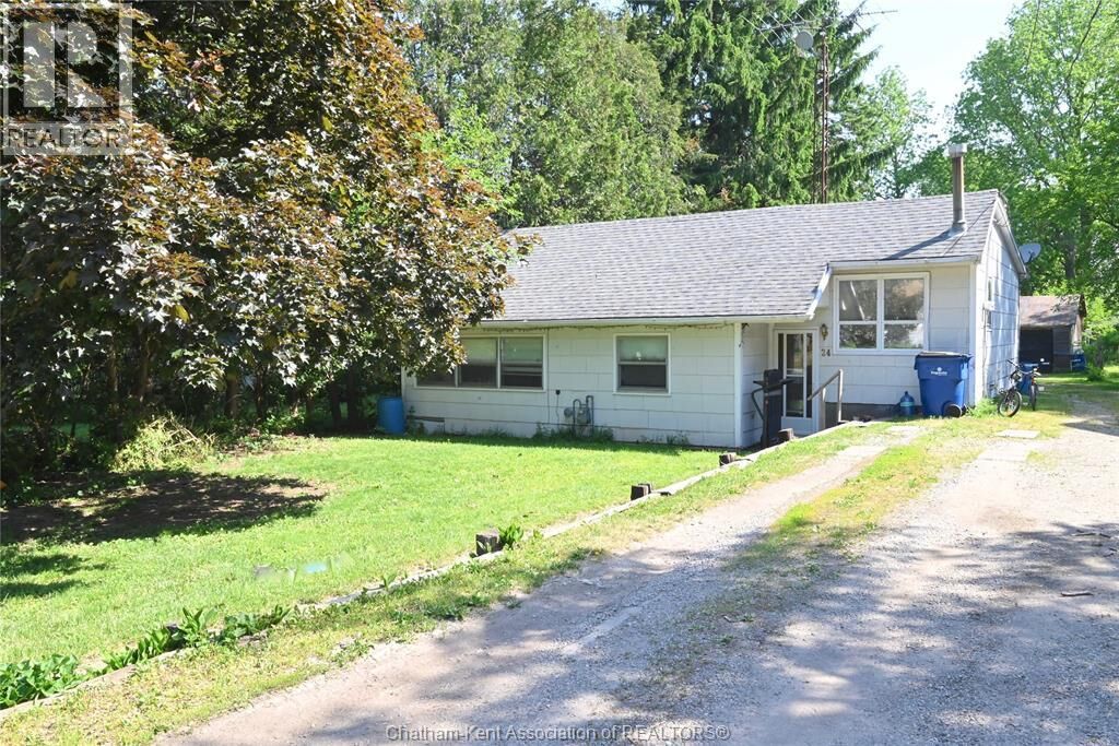 Property Photo:  24 Lisgar Street  ON N0P 2C0 