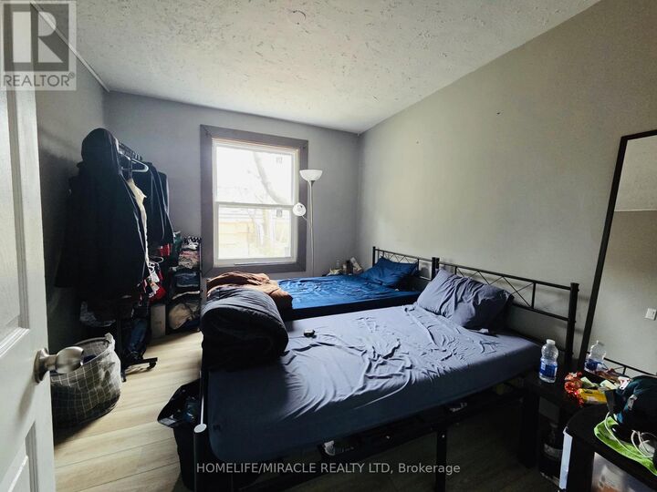 Property Photo: 454 Rankin Avenue ON N9B 2R7