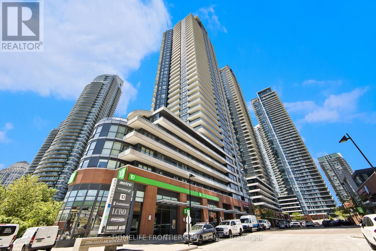 Property Photo: 2212 Lake Shore Boulevard West 1108 ON M8V 0C2