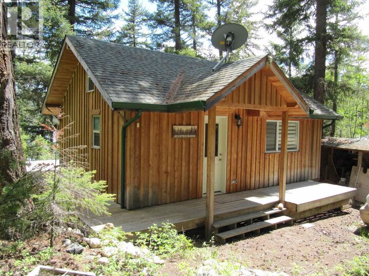 3817 Canim-Hendrix Lake Road — photo 1