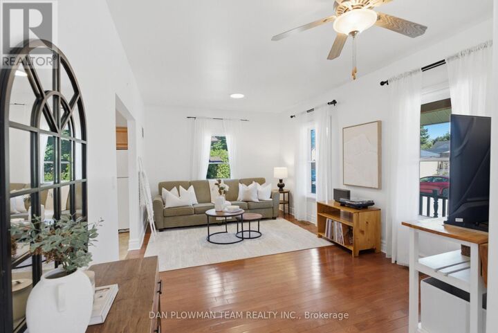 Property Photo:  176 Annis Street  ON L1H 3P4 