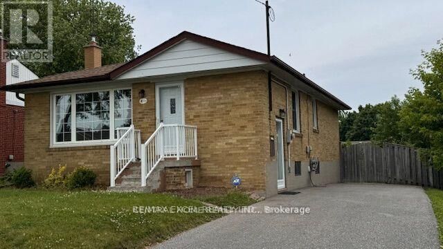 Property Photo:  328 Jasper Avenue  ON L1J 1L5 