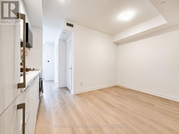 Property Photo: 2031 Kennedy Road 2117 ON M1T 0B8
