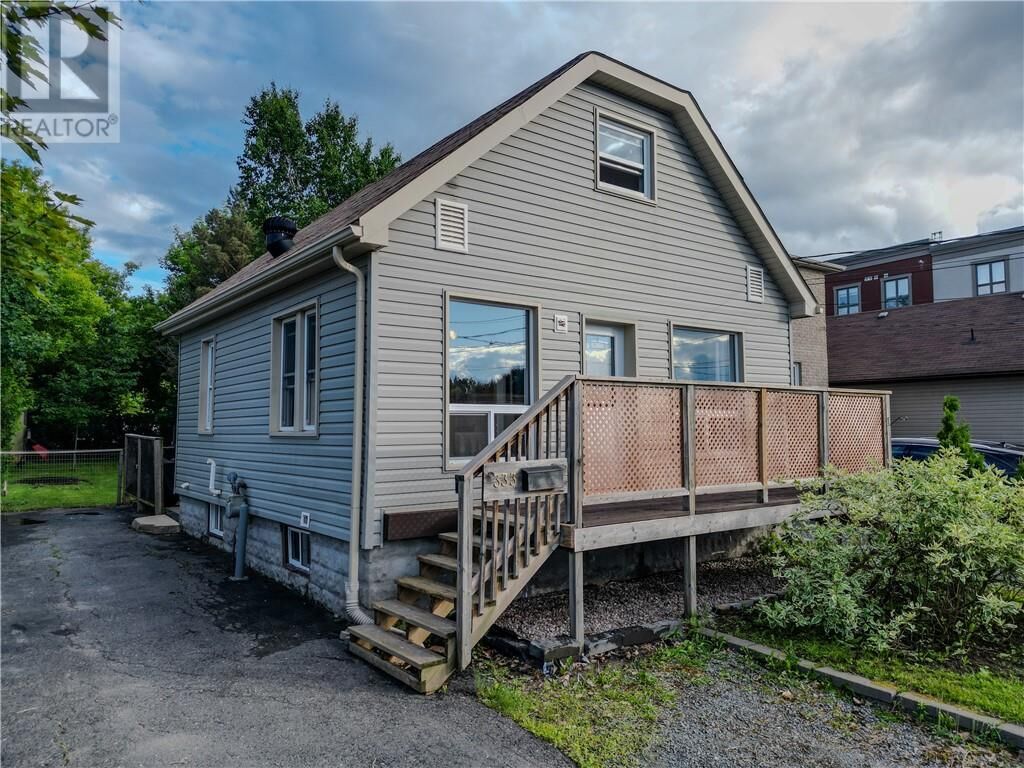 Property Photo: 333 Hyland Drive ON P3E 1S3