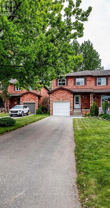 Property Photo:  11 Chance Court  ON L1C 4S4 