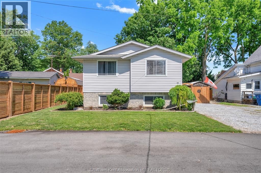 Property Photo: 149 Reserve Street ON N0P 1A0