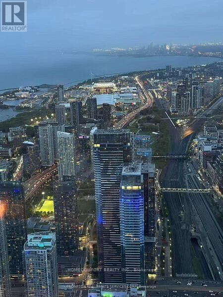 Property Photo:  3 Concord Cityplace Way 4205  ON M5V 0X4 