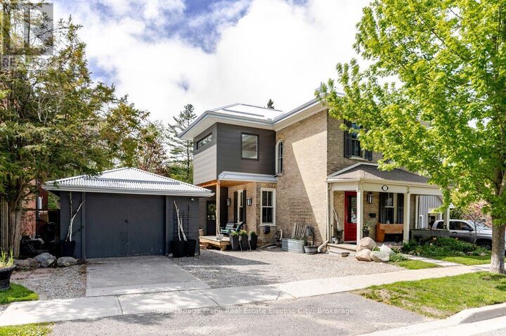 Property Photo: 11 Conger Street ON K9H 4Y7