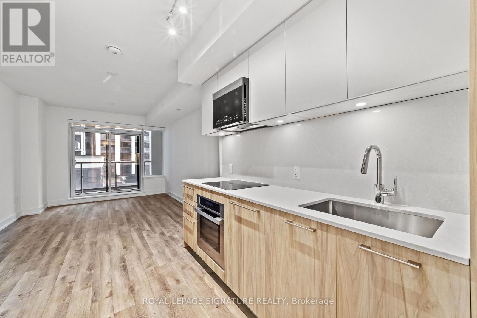 Property Photo:  9 Clegg Road 501  ON L6G 0H3 