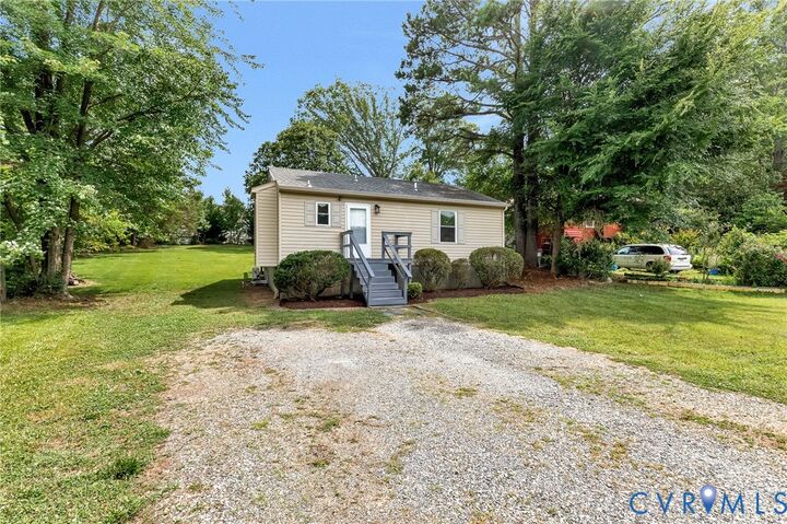 Property Photo:  10625 W Providence Road  VA 23236 