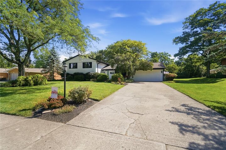 Property Photo: 8220 Paragon Road OH 45458